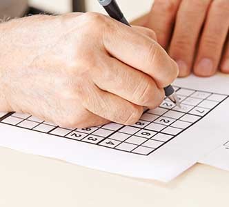 Benefits of memory games for elderly people